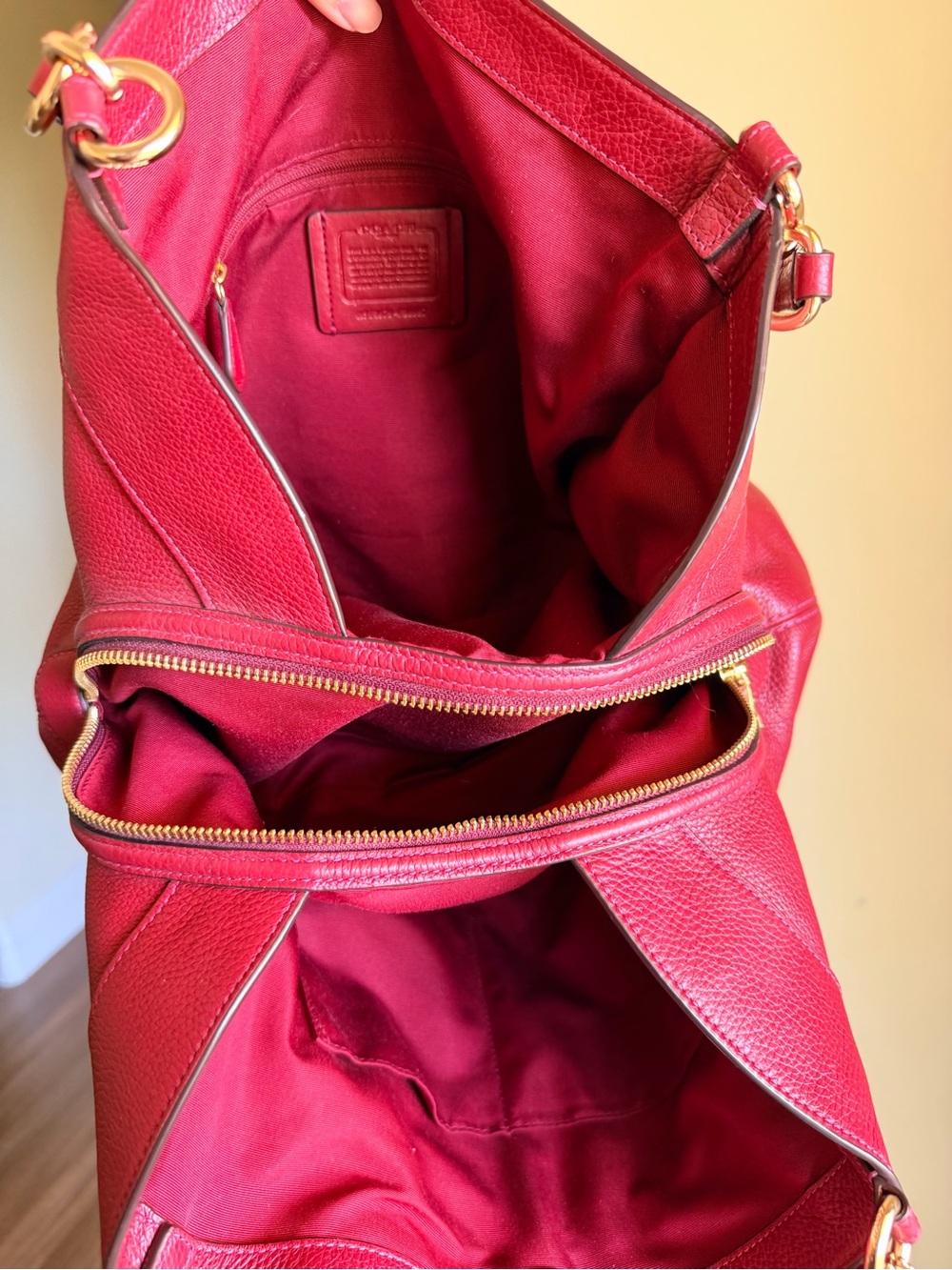 Coach Lexy Pebbled Leather Shoulder Bag in Wine Red with Gold Hardware - Picture 7 of 13